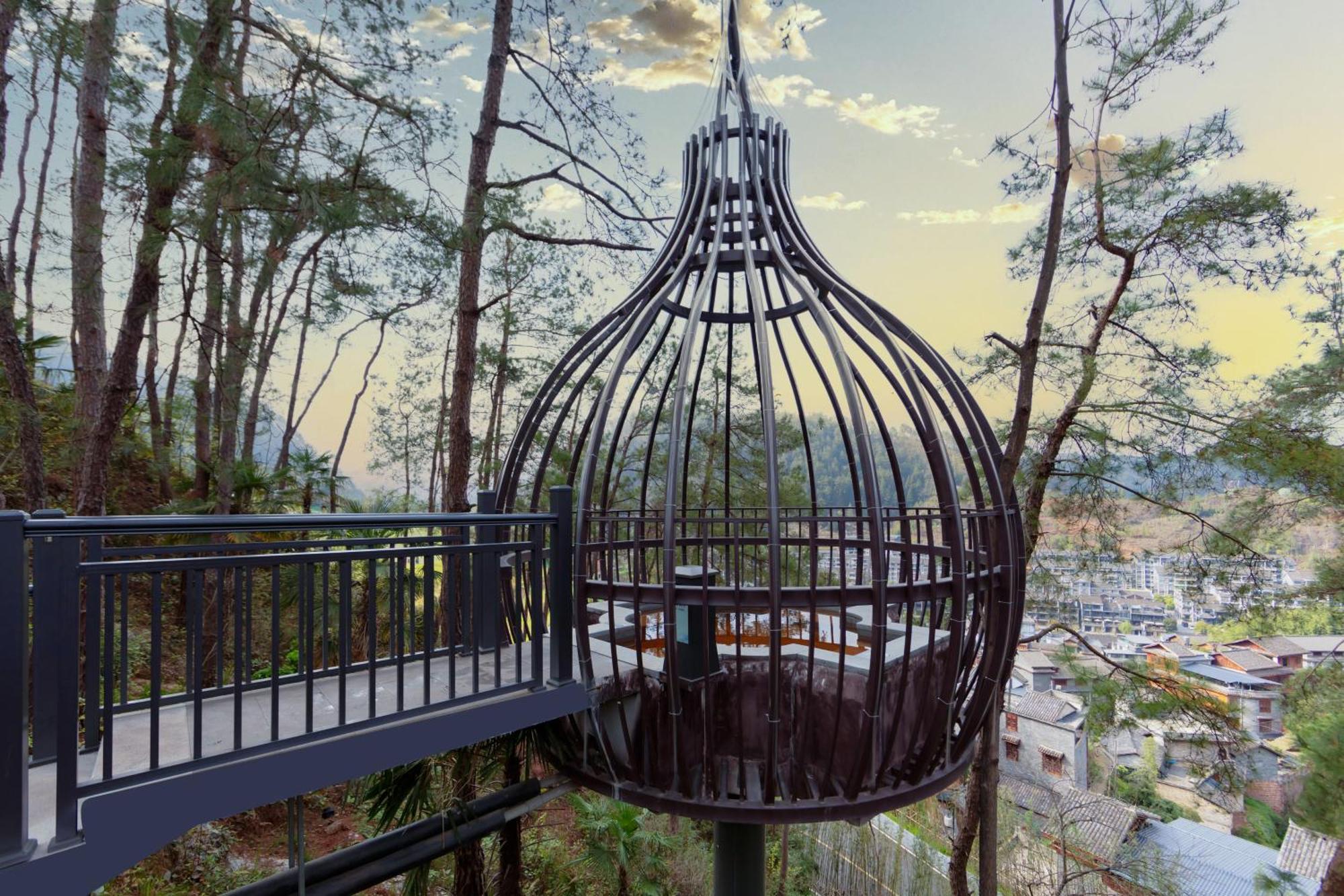 Wyndham Grand Plaza Royale Hot Springs Fenghuang Hotel Bagian luar foto
